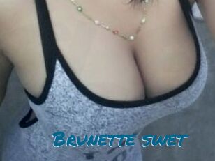 Brunette_swet