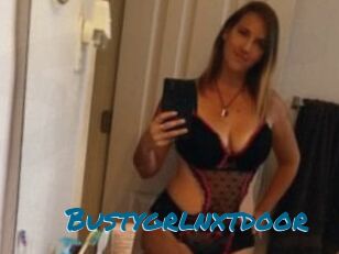 Bustygrlnxtdoor