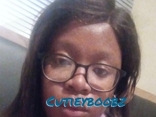 Cutieyboobz