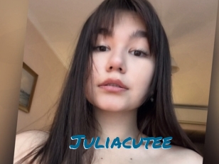 Juliacutee