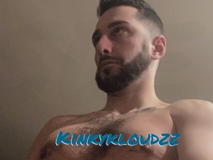 Kinkykloudzz