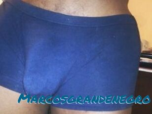 Marcos_grande_negro