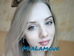 MiaLamour