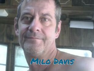 Milo_Davis