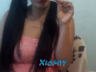 Xiomyy_